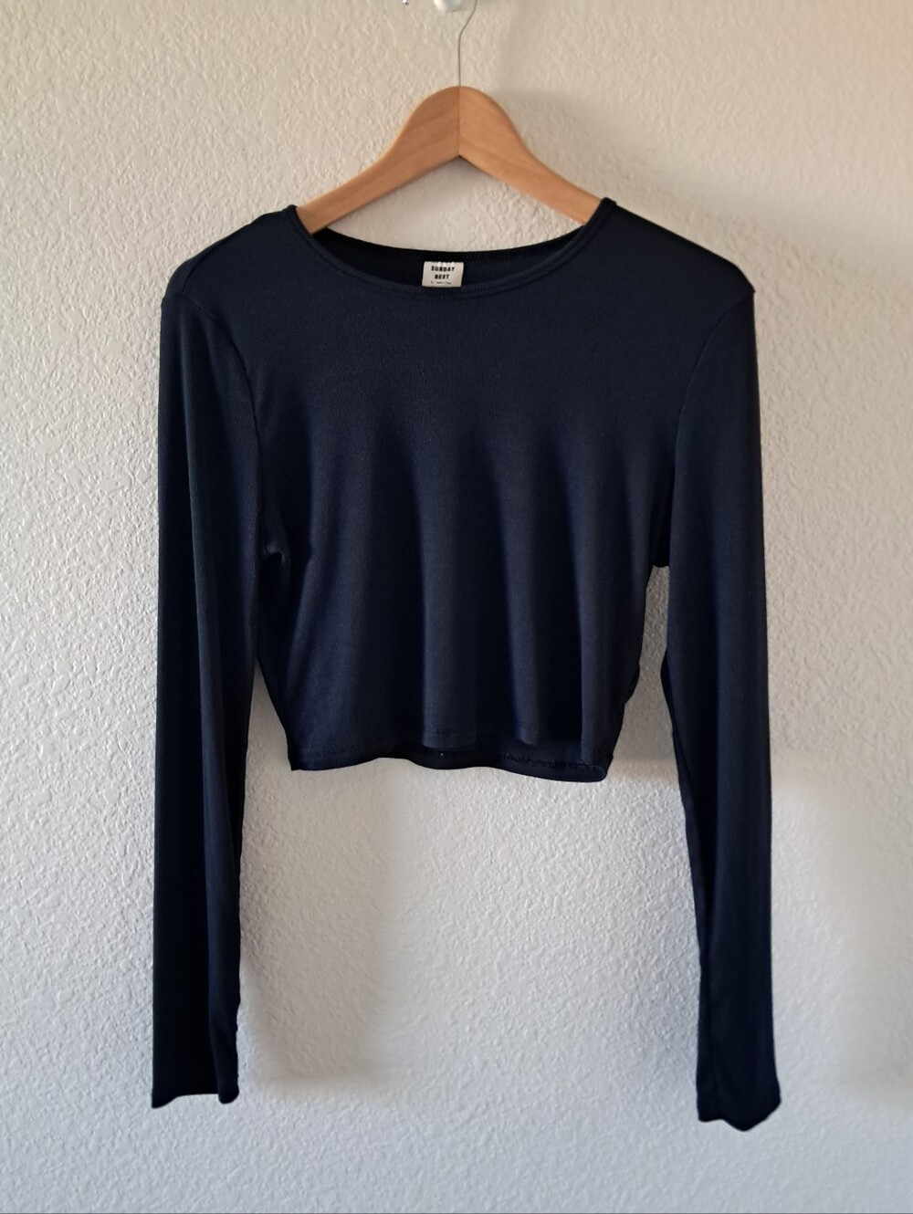 Aritzia Sunday Best Ribbed Knit Cropped Top Women's Size Large Black Casual